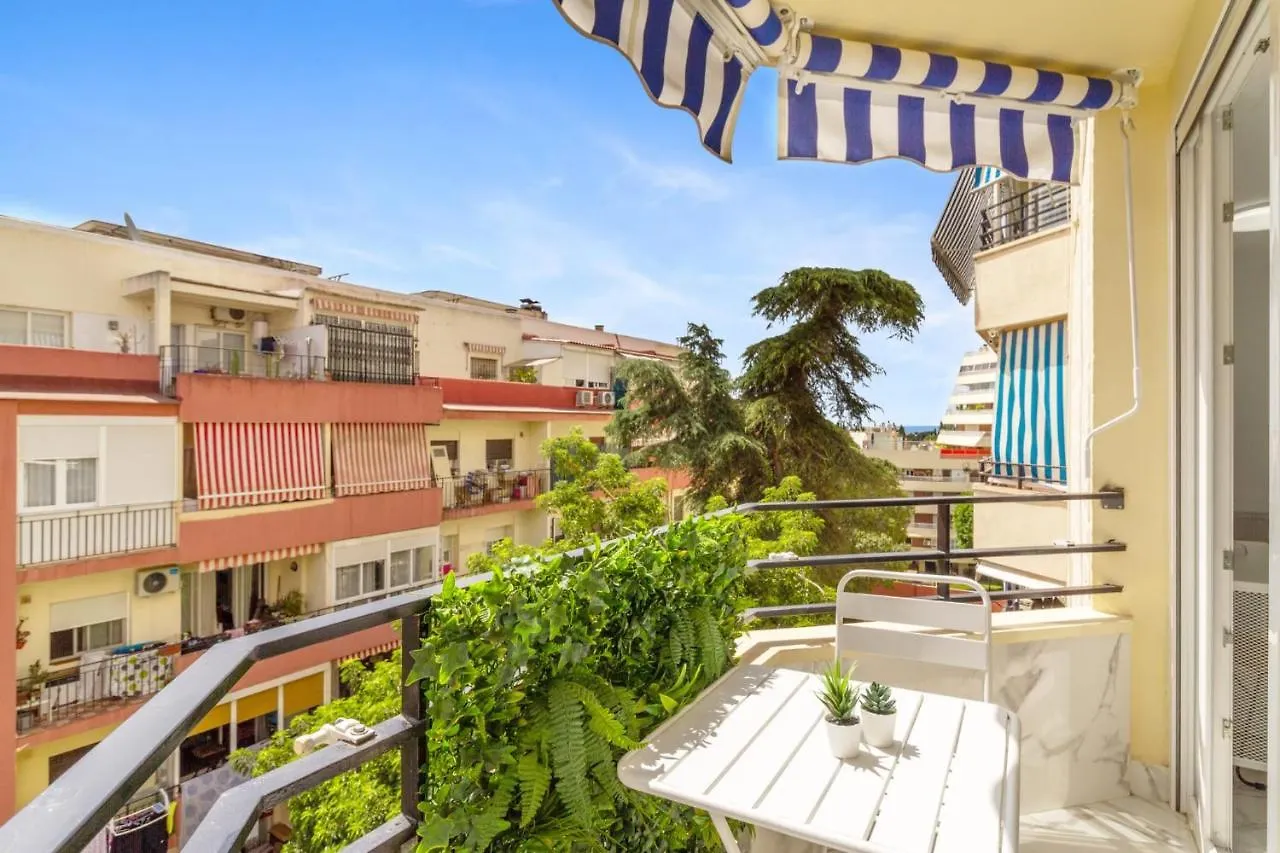 Cozy Beach Apartment Marbella
