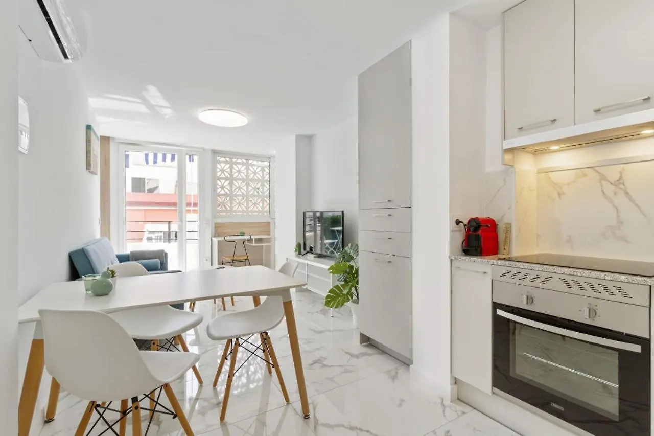 Cozy Beach Apartment Marbella 0*,  España