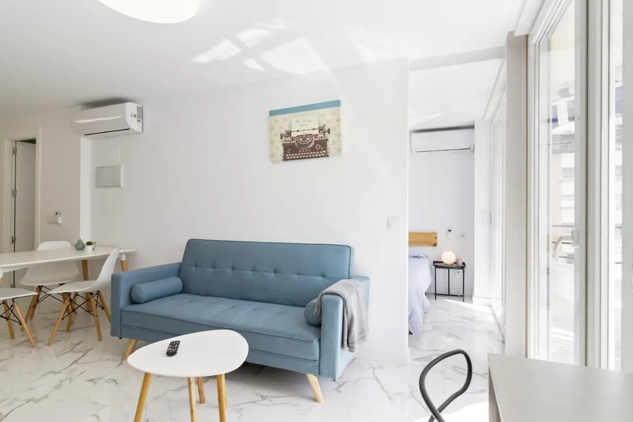 Cozy Beach Apartment Marbella